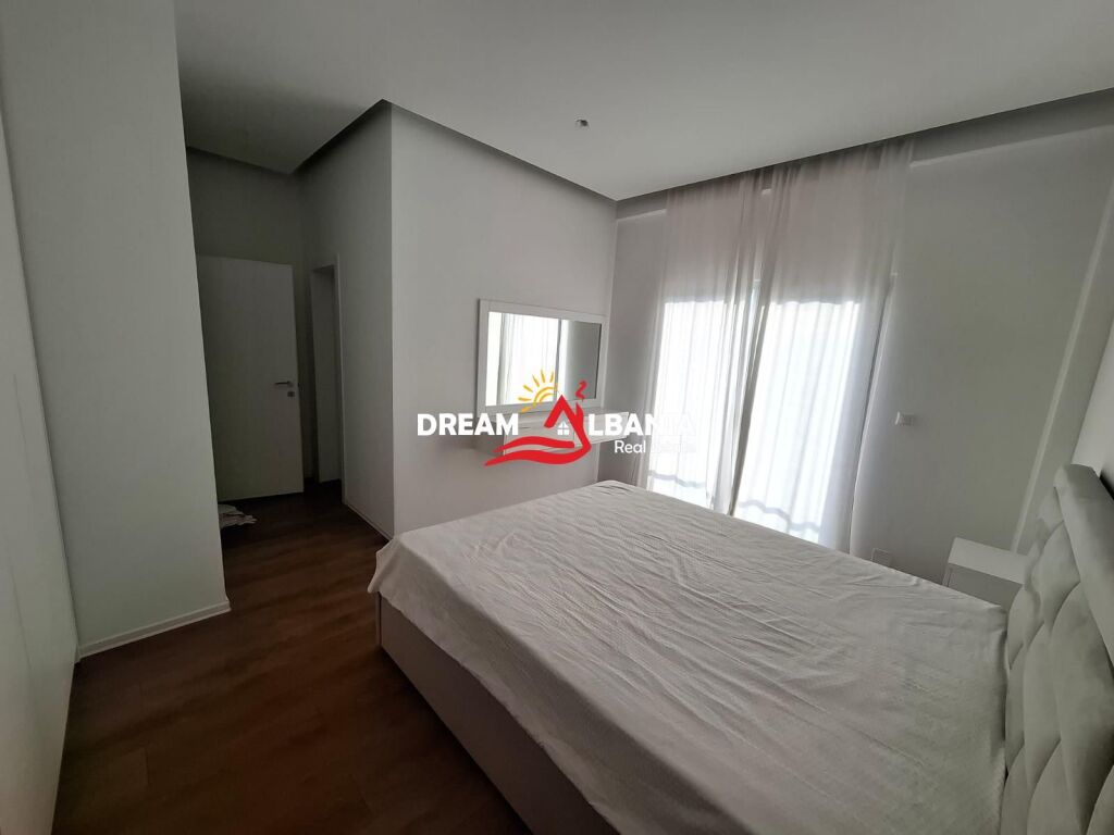 Kat vile me qera 3+1+2+Parking ne Babrru, Tirane (ID 4251438)