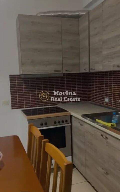 Rent | Private house 1 + 1 | Yzberisht | 350 €/month