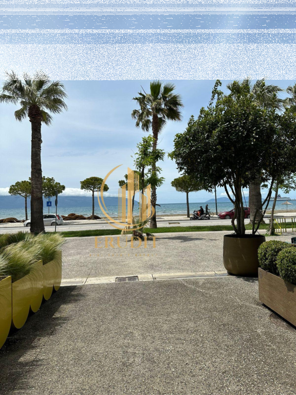 IN AFFITTO  Appartamento 1+1 a Lungomare, Vlora