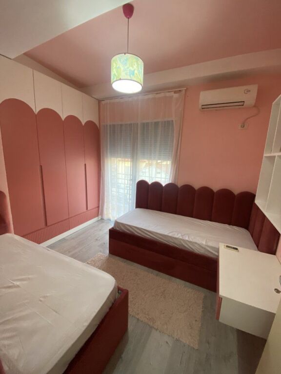 🏢New Bazaar, near Lincoln Center, a 2+1 furnished apartment for rent. 750 Euro