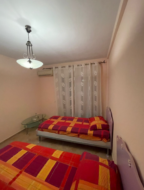 🏡 Apartament me Qira 2+1+2 – Liqeni i Thatë, pranë Rrugës Peti📍