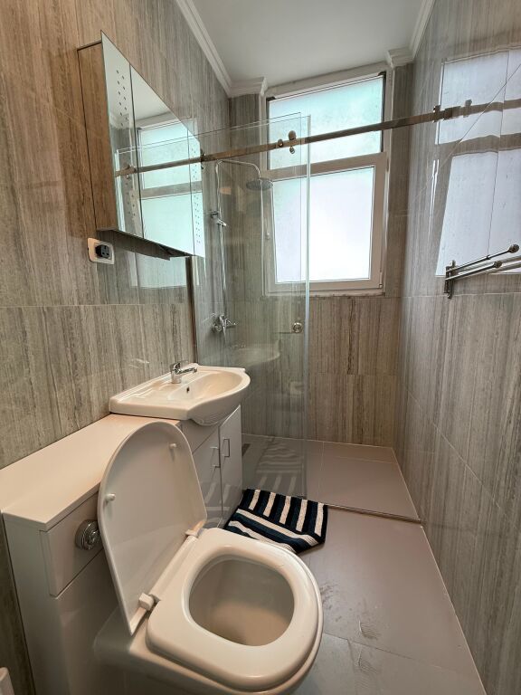 Appartamento 1+1 a Golem a 300 metri dalla spiaggia