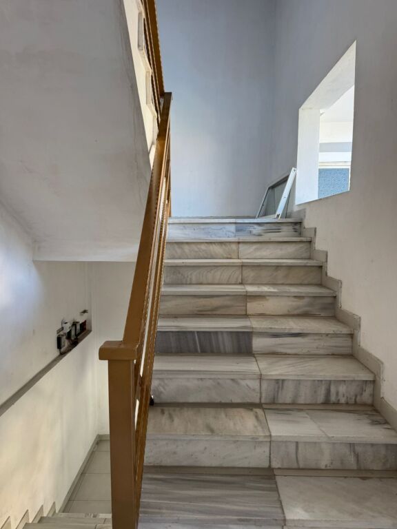 3-STOREY BUILDING FOR SALE IN AMERICAN VILLAS