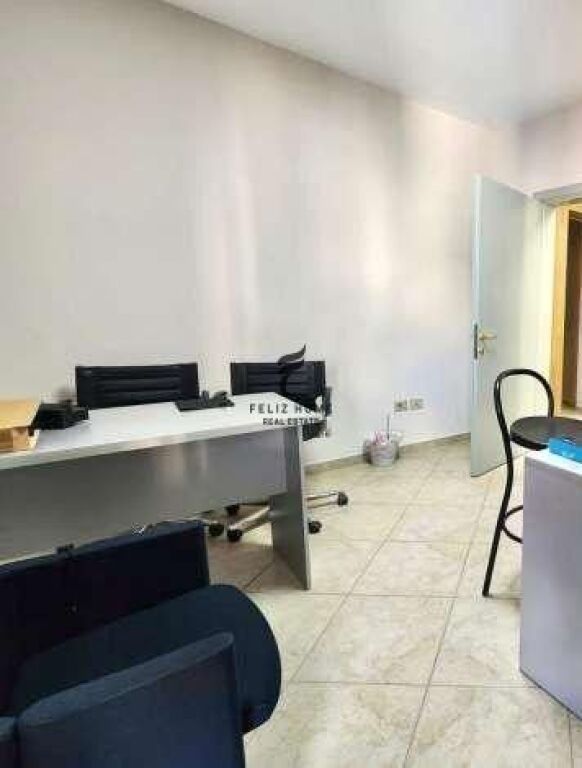 ZYRE ME QERA 30 M2 SHESHI WILLSON 35.000 LEKE FH-58100