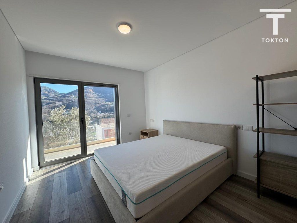 Vile individuale per qera ~ Mullet-Teg ,Tirane