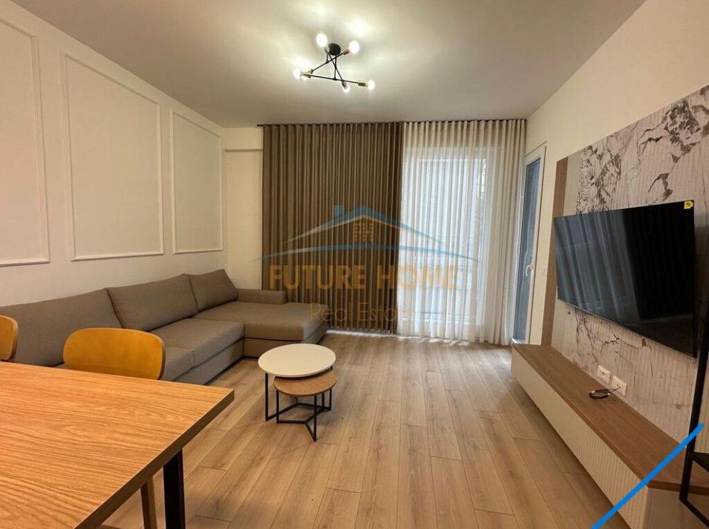 Affitto, Appartamento 1+1 a Komuna Parisit, Via Tish Dahia.