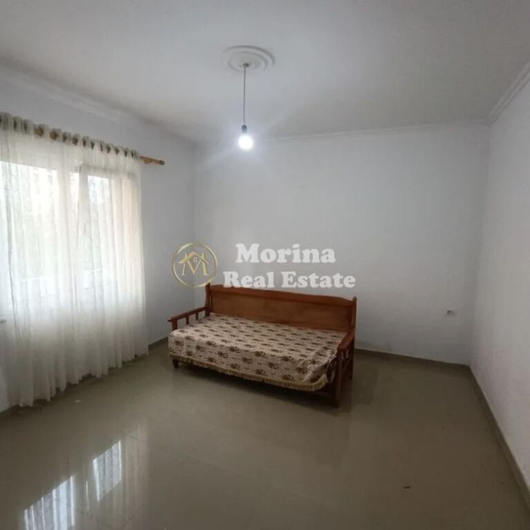 Qera | Shtëpi private 2 + 1 | Astir | 400 €/muaj