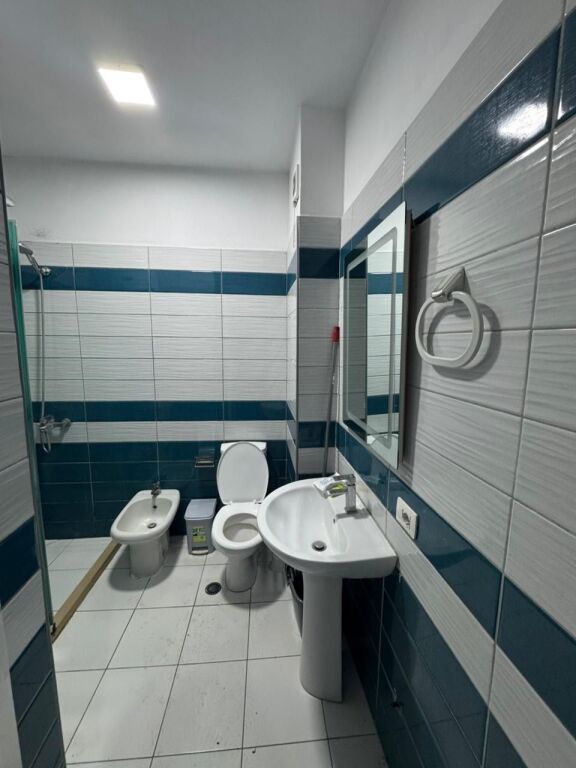 Jepet  me qira 1+1 Astir te Bar Artisti 450€