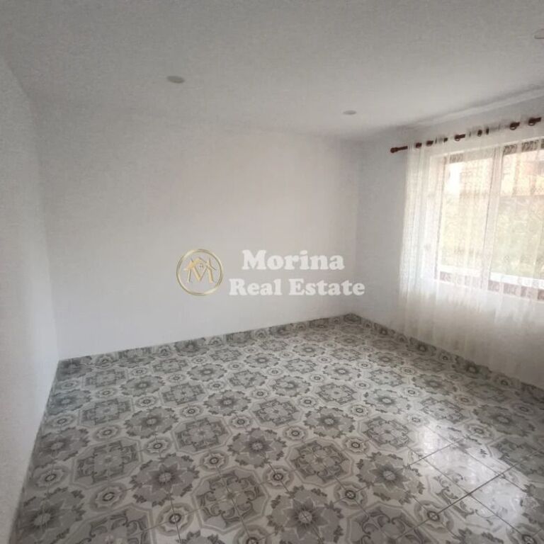Qera | Shtëpi private 2 + 1 | Astir| 400 €/muaj