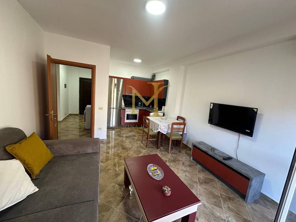 SHITET APARTAMENT 1+1 TEK SHKEMBI KAVAJES