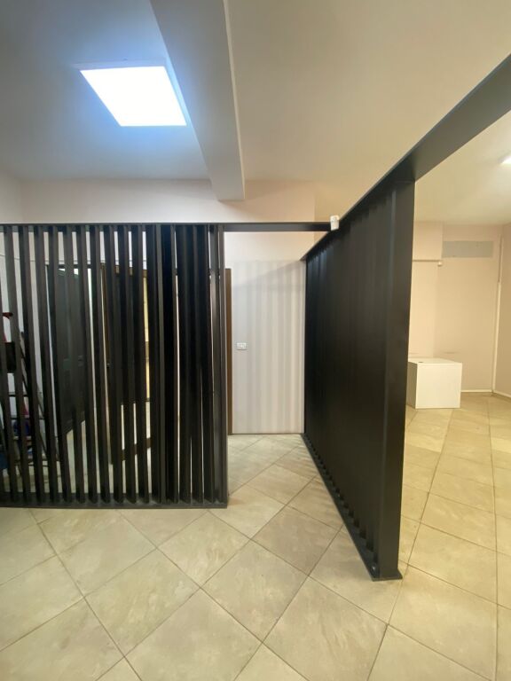 Business premises for rent at 21 Dhjetori, (Office, Clinic, etc)
