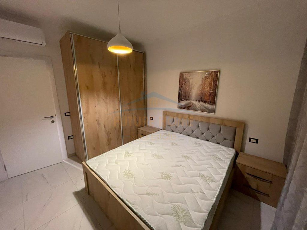 QERA APARTAMENT 1+1 RRUGA JORDAN MISJA