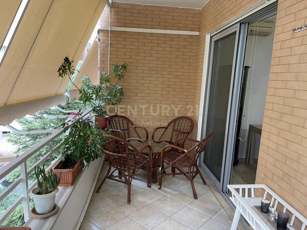 Apartament 2+1+2 + Garazh për shitje.