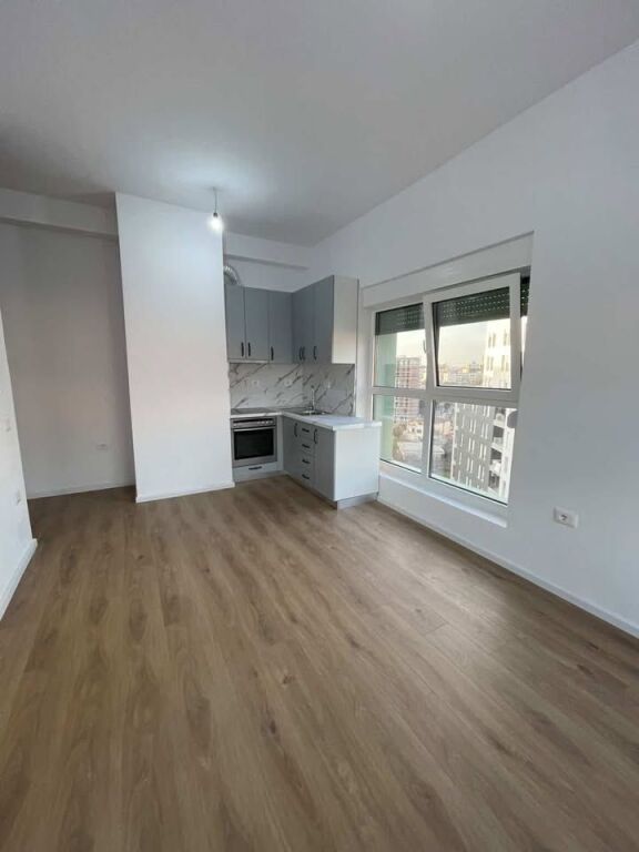 Apartament 1+1 me qira