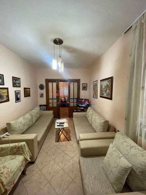 Apartment 3+1 for sale Mine Peza Tirane