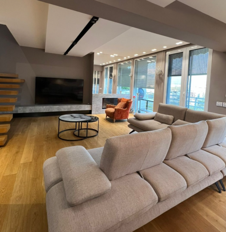 🏡 Duplex for Rent – Kodra e Diellit 1   