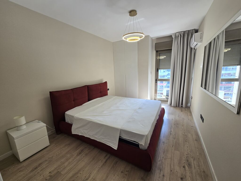 2 Appartamenti in Affitto nel Centro di Tirana, Vicino al 15° Piano.