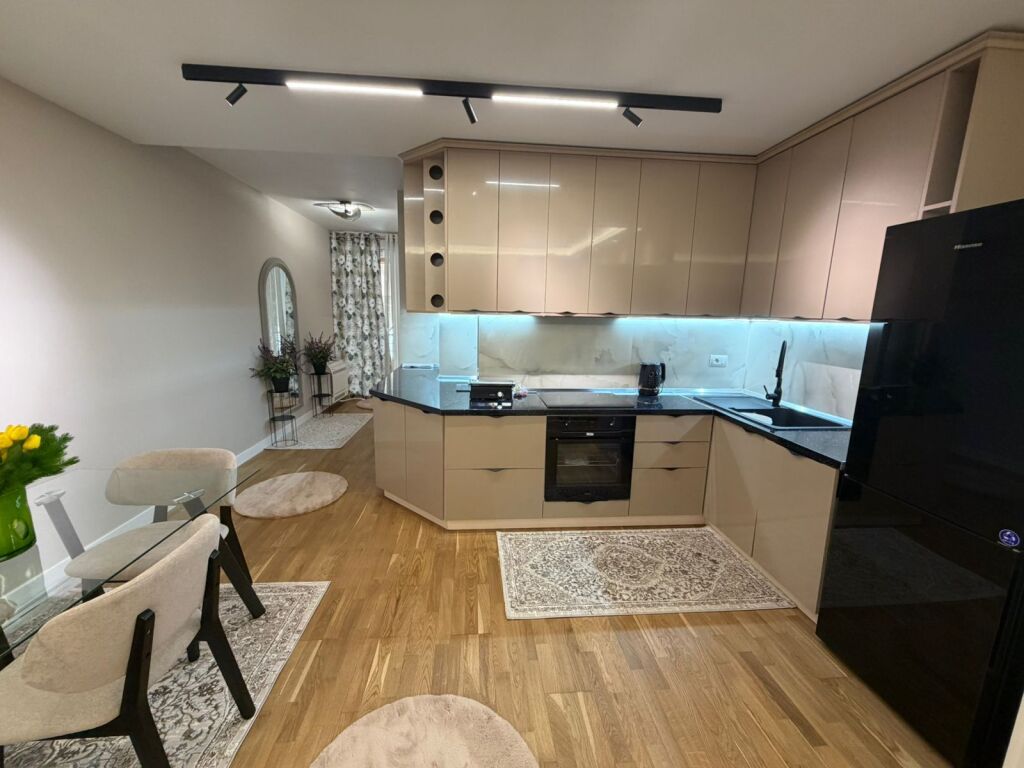 Rent 1+1 Pavaroti / Zoo Garden