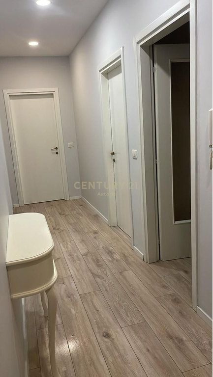 Apartament 2+1+2 + Garazh për shitje.