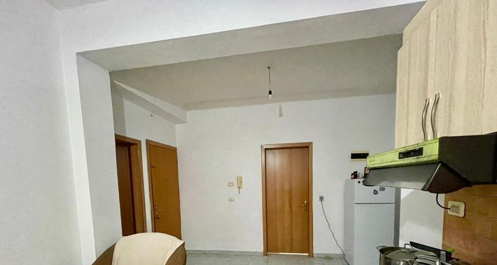 2+1 apartment on the first floor in a 3-story villa for sale – Shkozë, Tirana