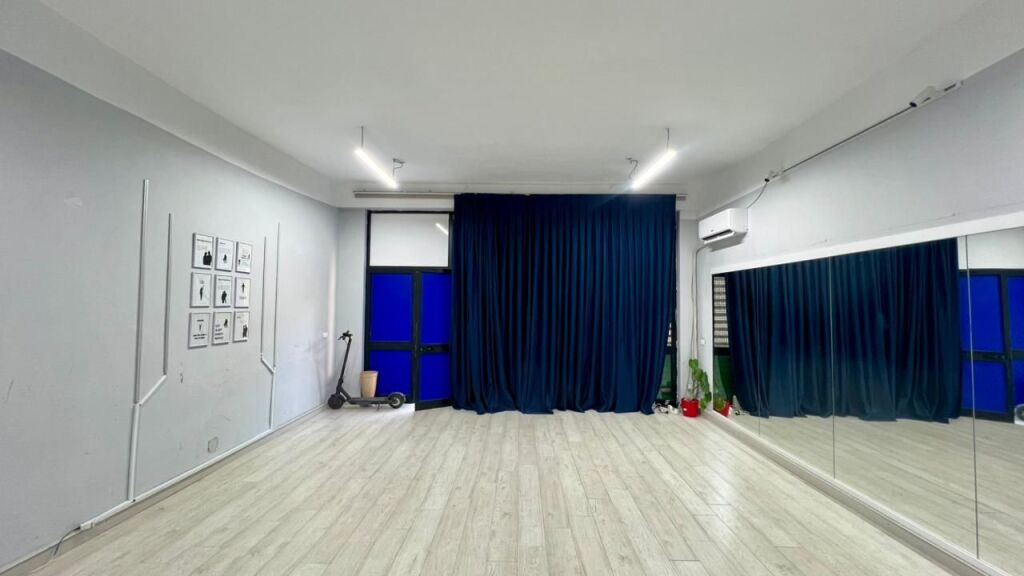 SHITET Njesi Biznesi :📍21 Dhjetori (Mulliri i Vjeter) - 79,000€ - S.58m² - Kt.0 - Pallat i Ri || Oferte Reale Investimi‼️