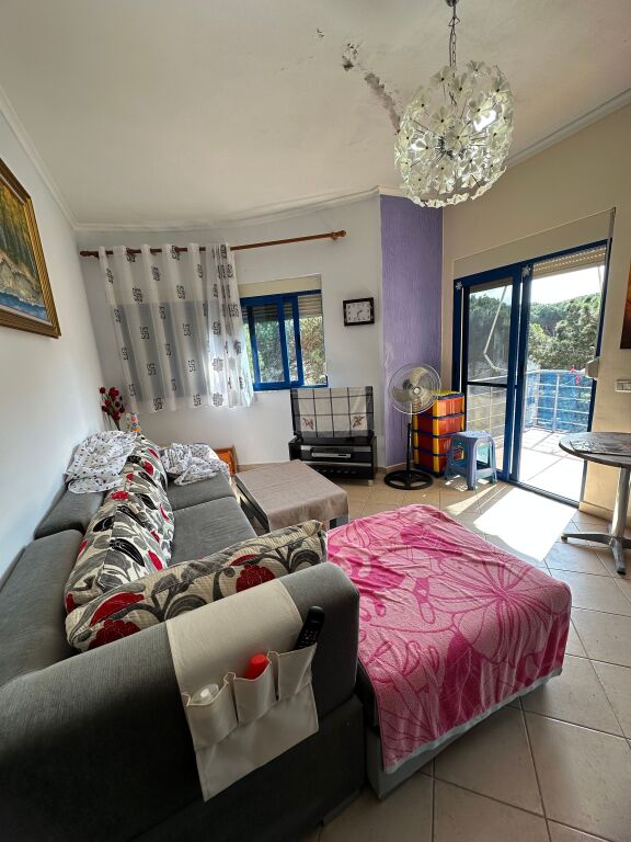 Shitet okazion 1+1 ne Golem,Durres Shume prane Detit