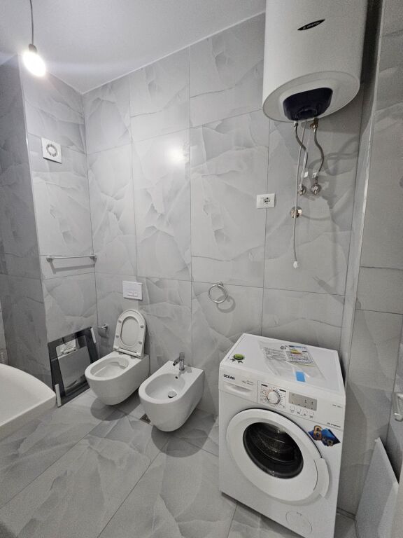 APARTAMENT ME QERA 1+1 ALI DEMI 400 EURO