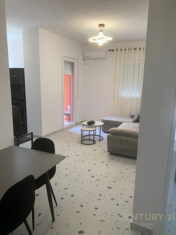 Apartment 1+1 for rent at 5 Maji fully furnished.