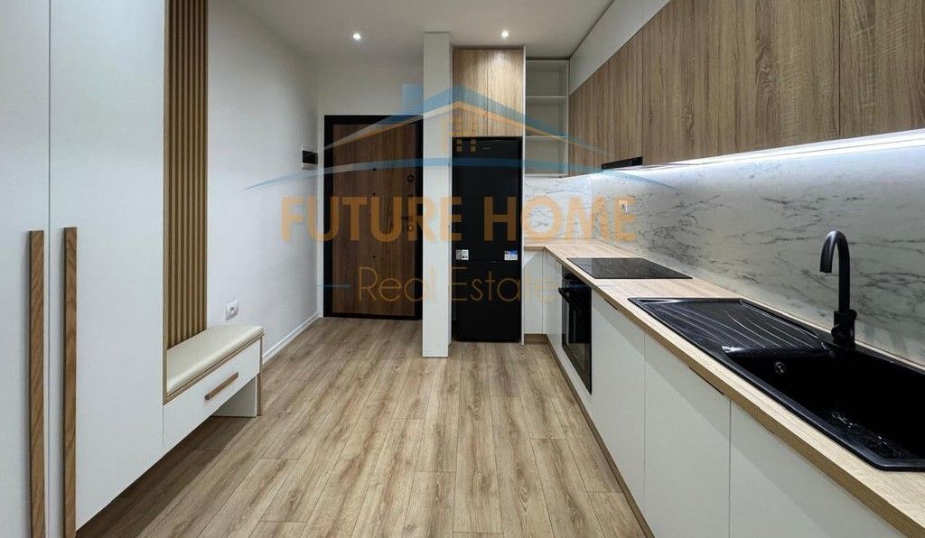 Shitet, Apartament 1+1, Rruga Fortuzi