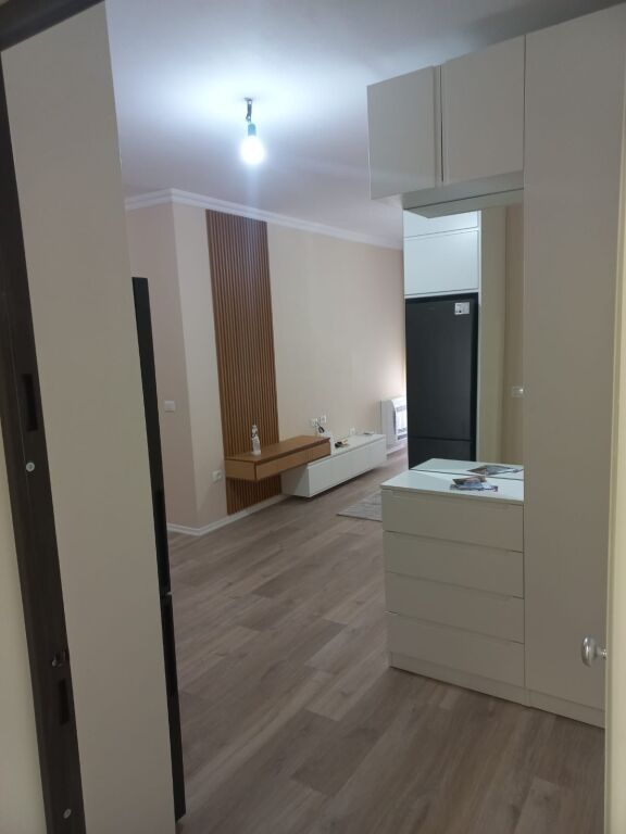 Affittasi 2+1+2 Univers City 500€