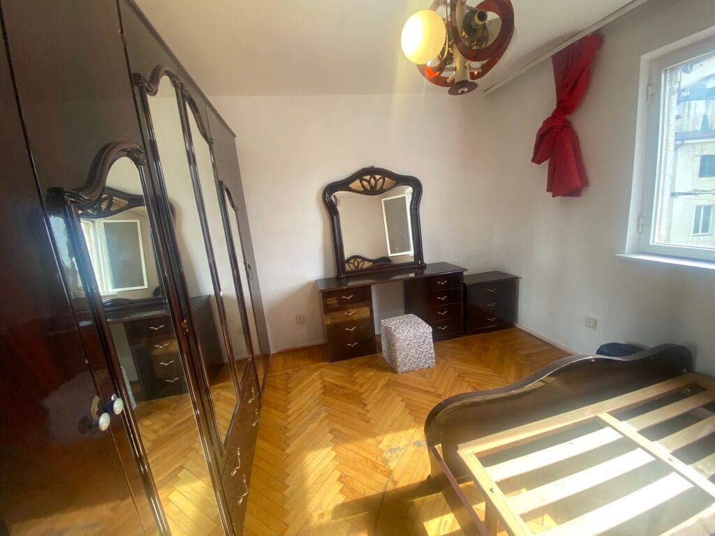 Appartamento 1+1 in affitto nel centro di Tirana !