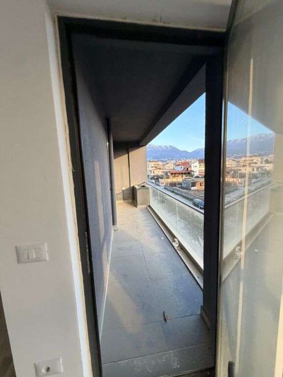 For rent Apartment 2+1+2 EMPTY, 5 Maj Street at the end near the new buildings close to Ardian Klosi school 450 Thousand lek