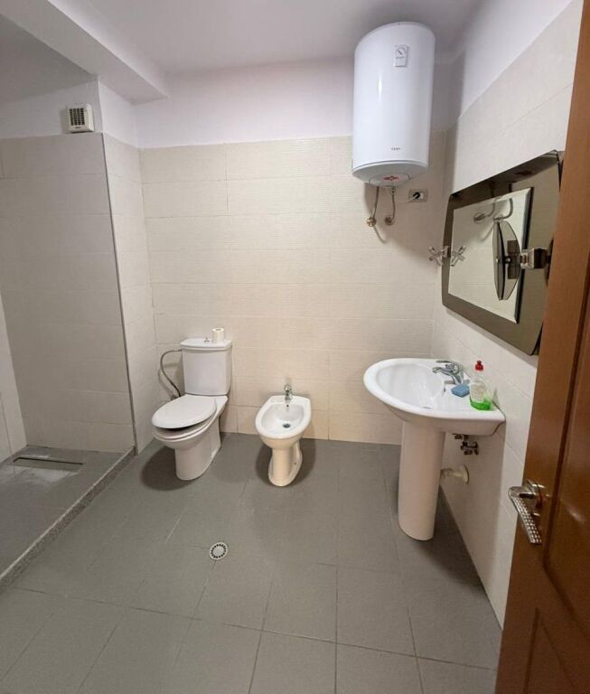 🏢 3+1 OFFICE SPACE FOR RENT – near the Circle of the Paris Municipality