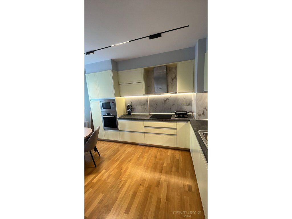Appartamento 3+1+2 In Affitto presso NOBIS, Lago di Tirana