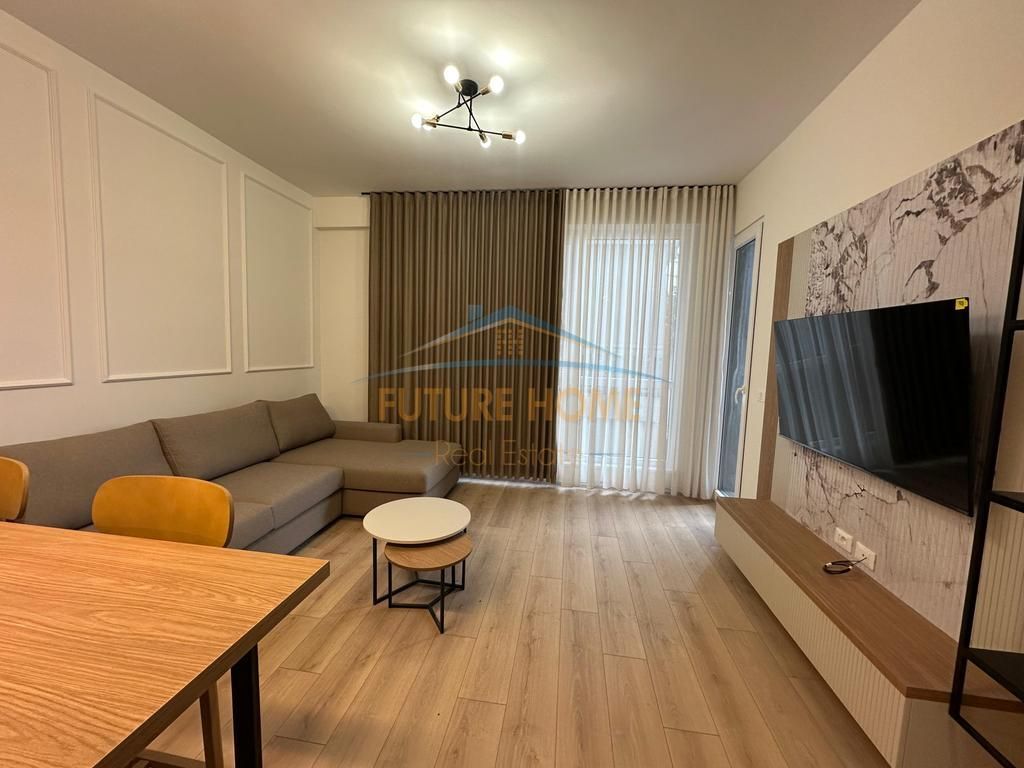 Qera, Apartament 1+1,Komuna Parisit, Tirane.
