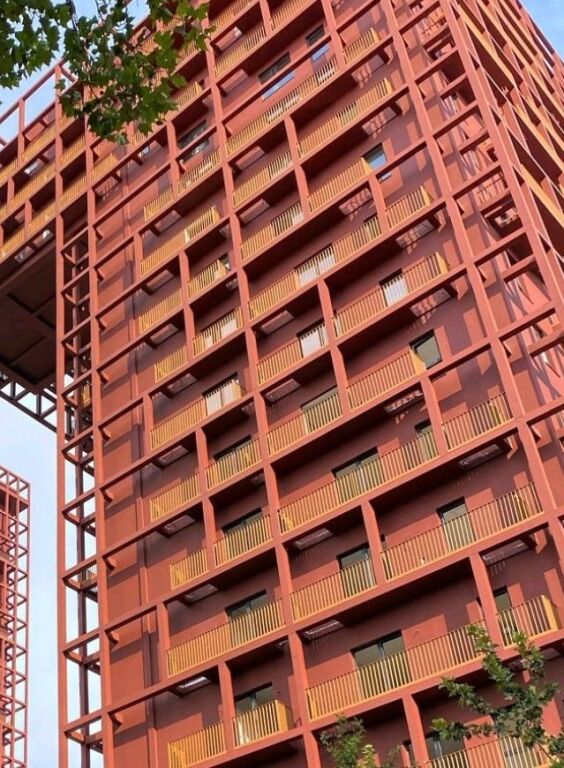 Jepet me qera ambient komercial