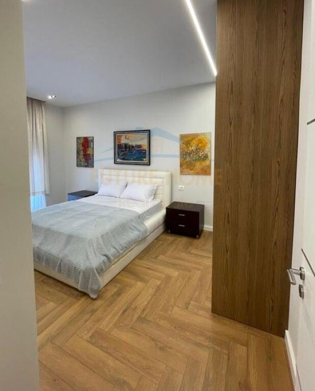 Qera , Apartament 2+1+Post Parkimi , Pazari i Ri