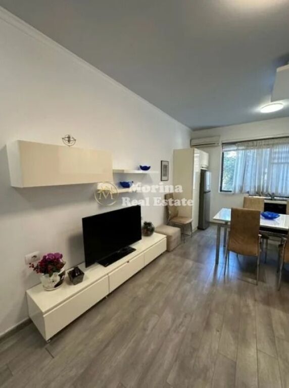Rent | Apartment 1 + 1 | Brryli | 550 €/month
