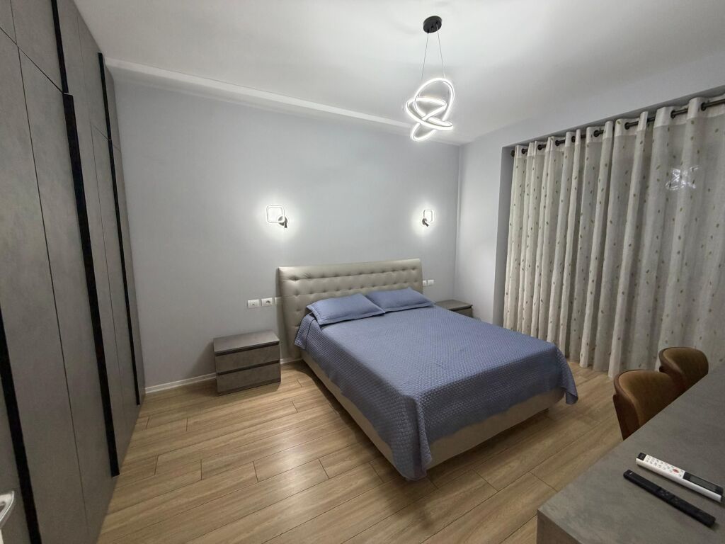 QERA 3+1+2+post parkimi Garden Building,Rruga e Kavajes,Tirane.