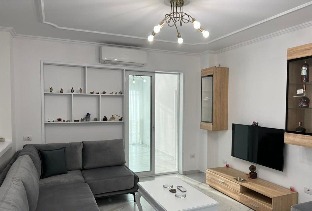 Appartamento 2+1 in affitto, vicino a piazza Willson.