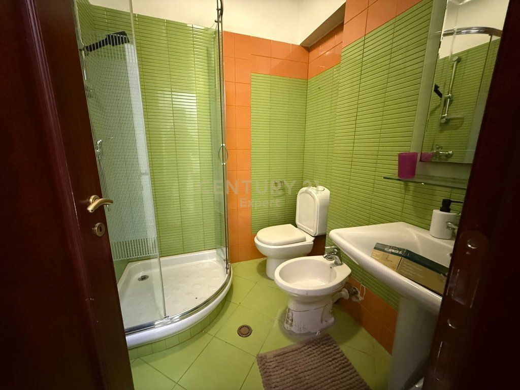 SHESIM APARTAMENT 2+1 NE RRUGEN E DURRESIT ! 183,000 €