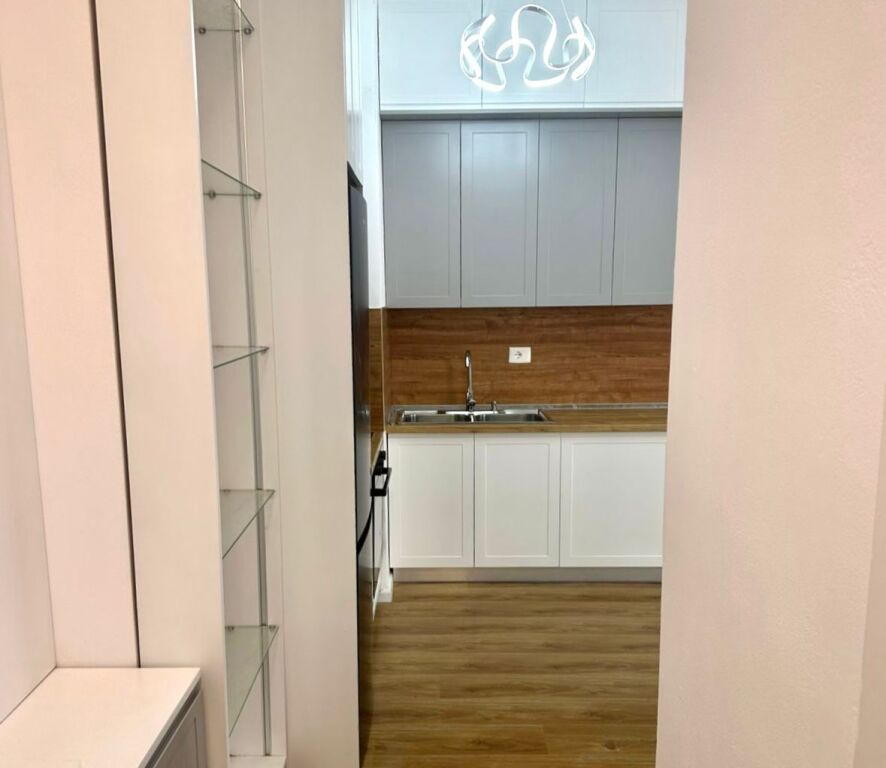 In Affitto: Bilocale (1+1) 📍Ali Dem (Residenza Kadiu) – 45.000 Lek – 60m² – 6° Piano || Mai Abitato Prima ✨