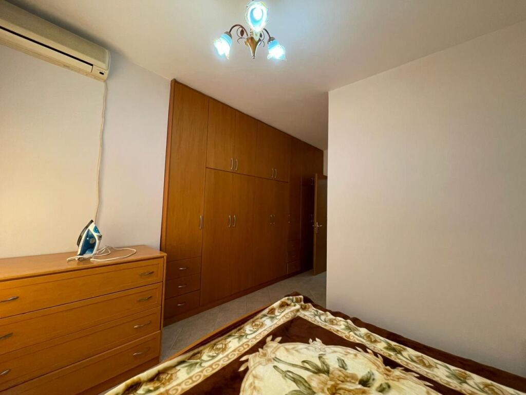 Apartament 1+1 per qira tek Kika 1 tek Komuna e Parisit.