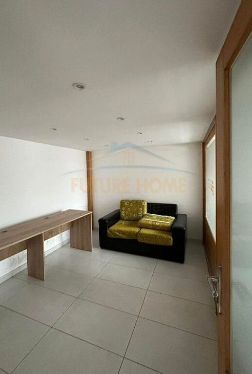 Rent, Business Premises, New Ring.