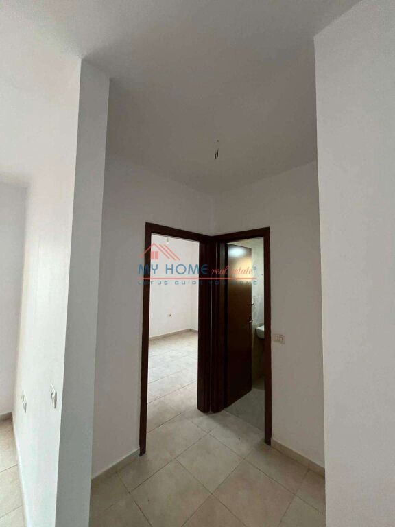 Apartament 2+1 me qera Ish Fusha e Aviacionit Tirane