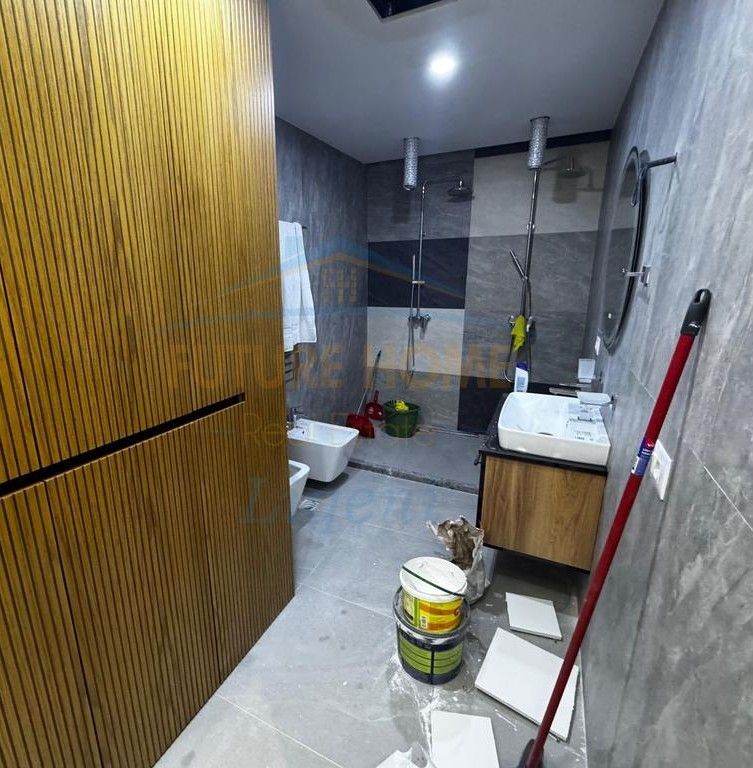 For sale, 1+1 Apartment, Dry Lake, Tirana.