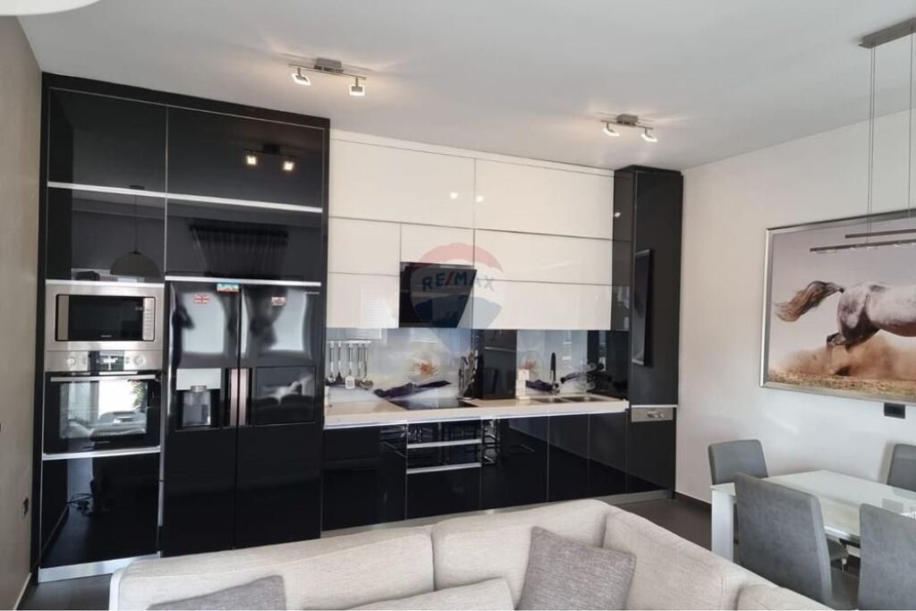 Apartament - Për Qira - Siri Kodra, Tiranë