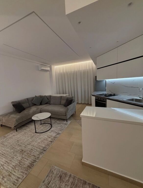 Apartment for Rent at the Botanical Garden