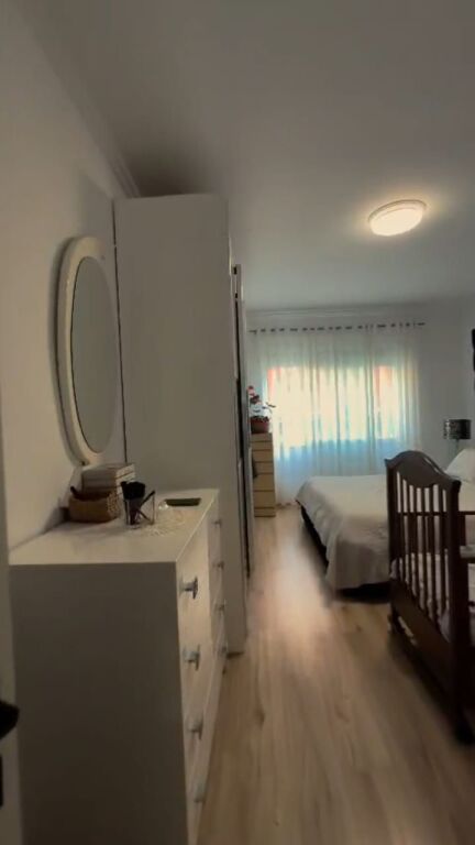 2+1,arredato ,100 m2 lordo,vicino al mercato Jata Astir,175 mila euro