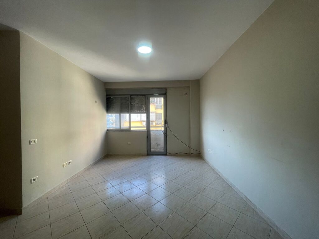 2+1 Apartment for rent on Kavaja Street